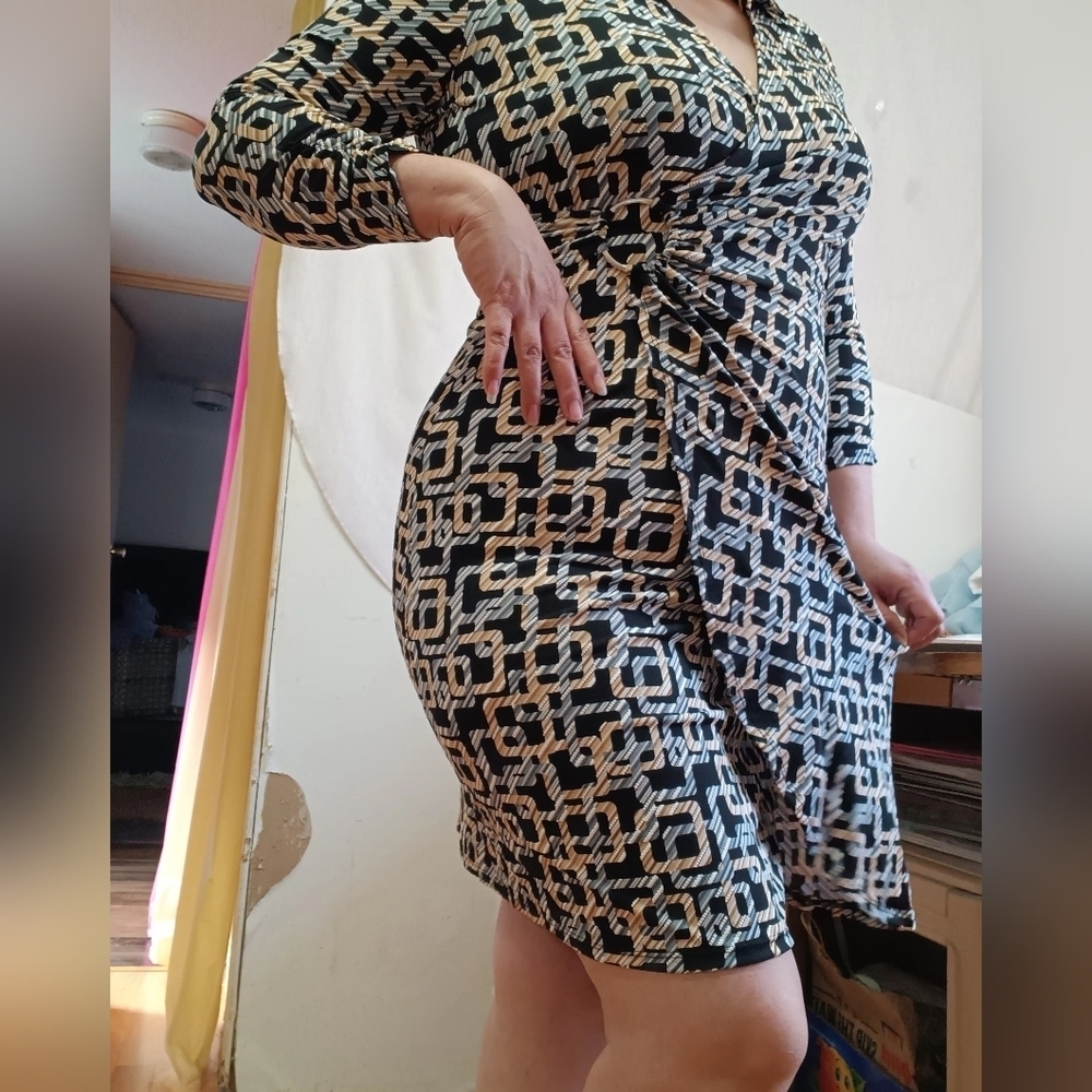 Dress Glamour, Faux wrap Dress geometric, Full stretch, Business,Formal,sz 6. - Picture 5 of 17